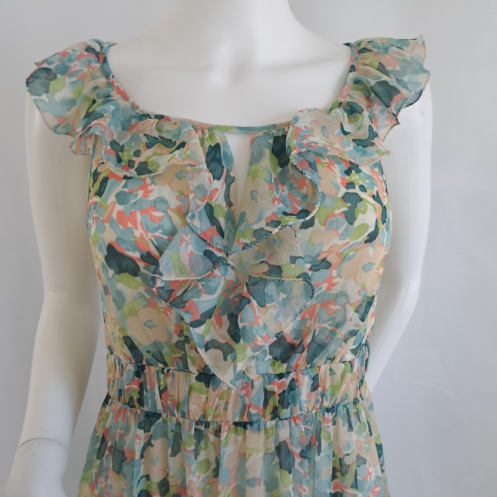 Chelsea & Violet Floral Tiered Maxi Dress in Light Blue and Cream - Picture 3 of 13